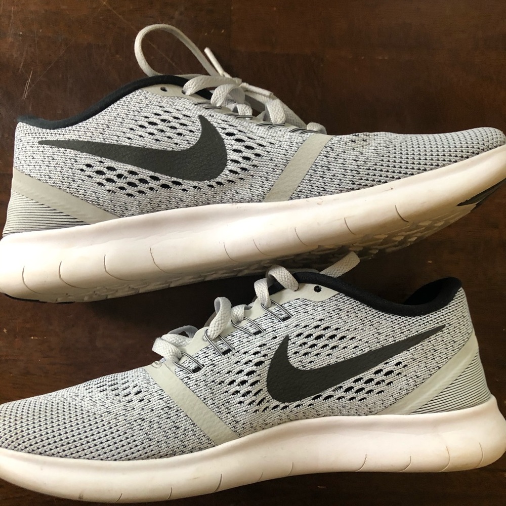 Nike Shoes Free RN Gray 7.5